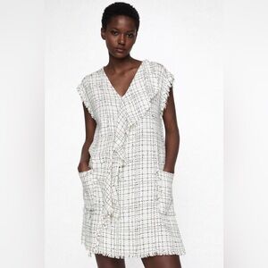 Zara Cream and Black Tweed Shift Dress